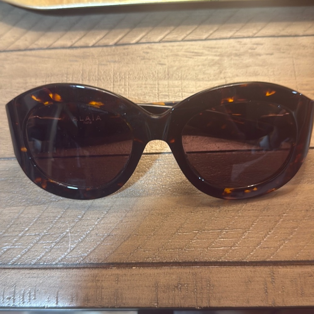 Linda Farrow alaia Paris sunglasses